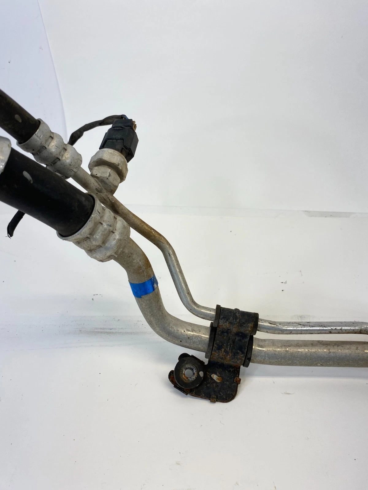 12-17 HYUNDAI ACCENT VELOSTER 1.6L L4 A/C REFRIGERANT SUCTION & LIQUID HOSE LINE