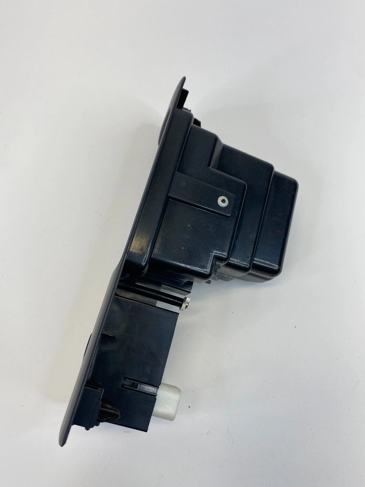 98-05 LEXUS GS300 REAR RIGHT SIDE DOOR POWER WINDOW SWITCH ASSEMBLY 74271-30220