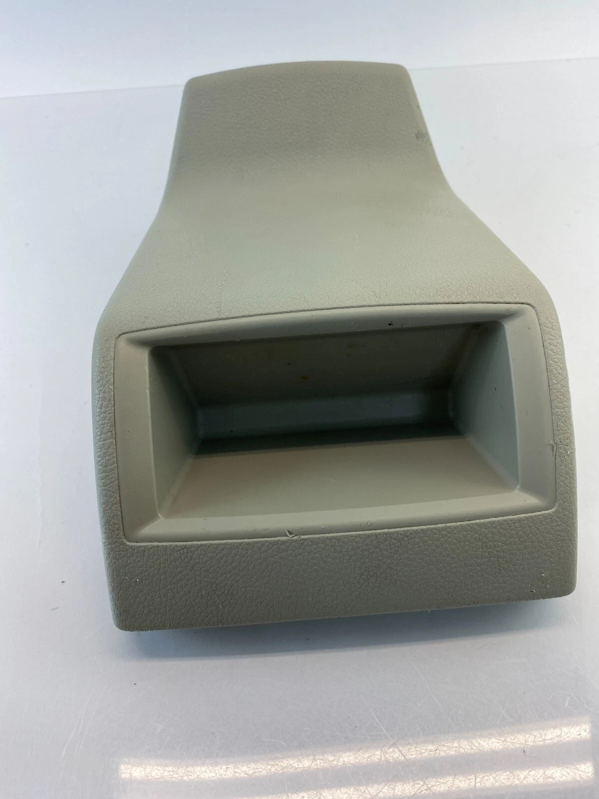 2010-2014 SUBARU LEGACY CENTER CONSOLE REAR BACK PANEL COVER TRIM 92136AJ00A OEM