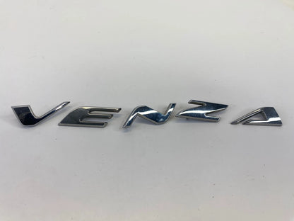 2009-2015 TOYOTA VENZA REAR LIFTGATE HATCH EMBLEM CENTER NAMEPLATE OEM FACTORY