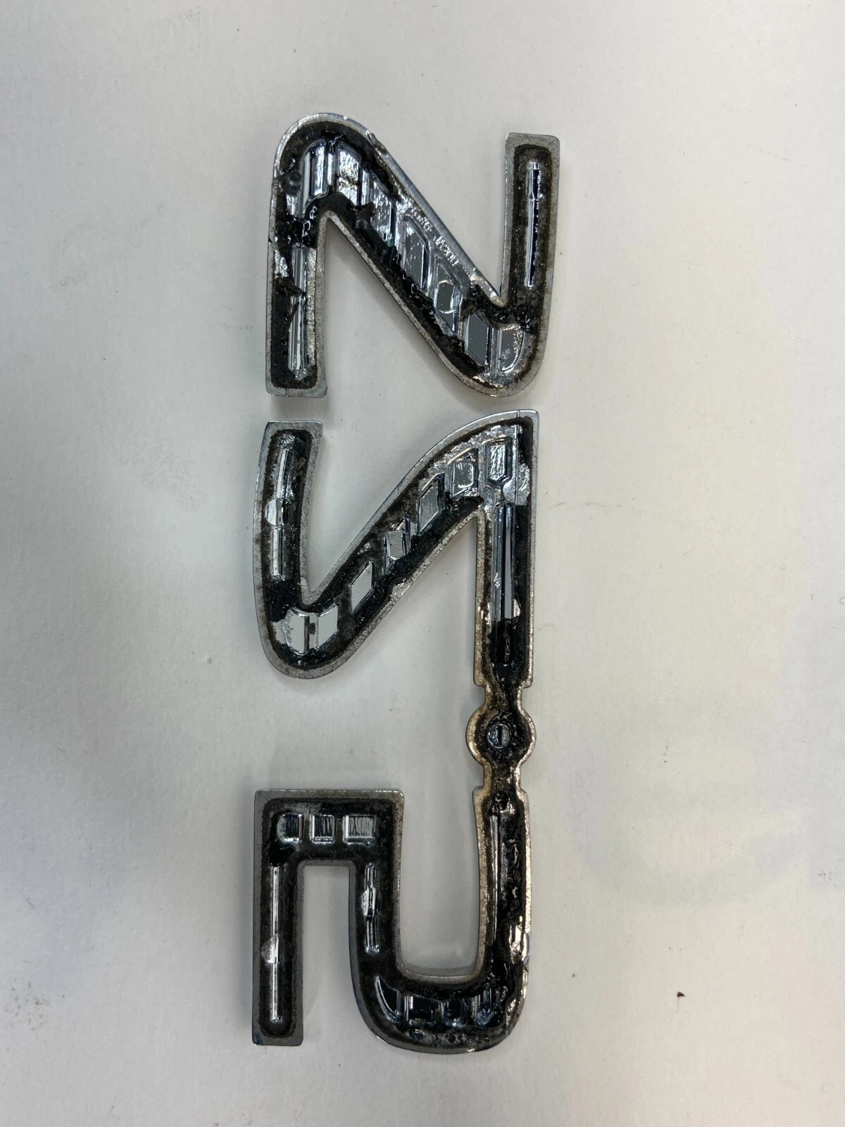 2007-2012 NISSAN ALTIMA SEDAN TAILGATE 2.5S EMBLEM BADGE LOGO NAMEPLATE CHROME