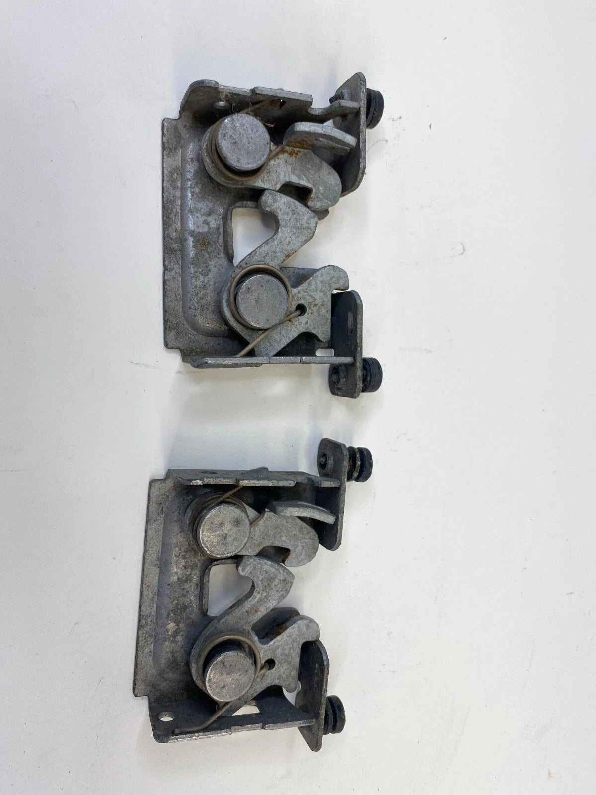2009 2010 BMW 535I XDRIVE FRONT LOWER HOOD LOCK LATCH RELEASE ACTUATOR SET OF 2