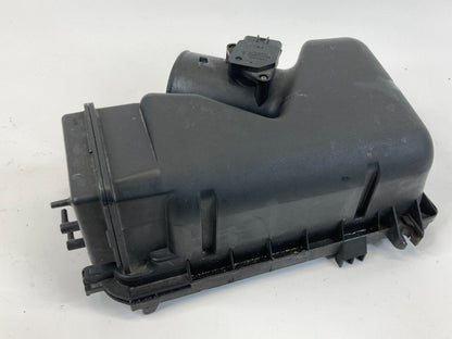 05 06 Toyota Sienna 3.3L Upper Air Intake Box Top Cover W Mass Air Flow Sensor