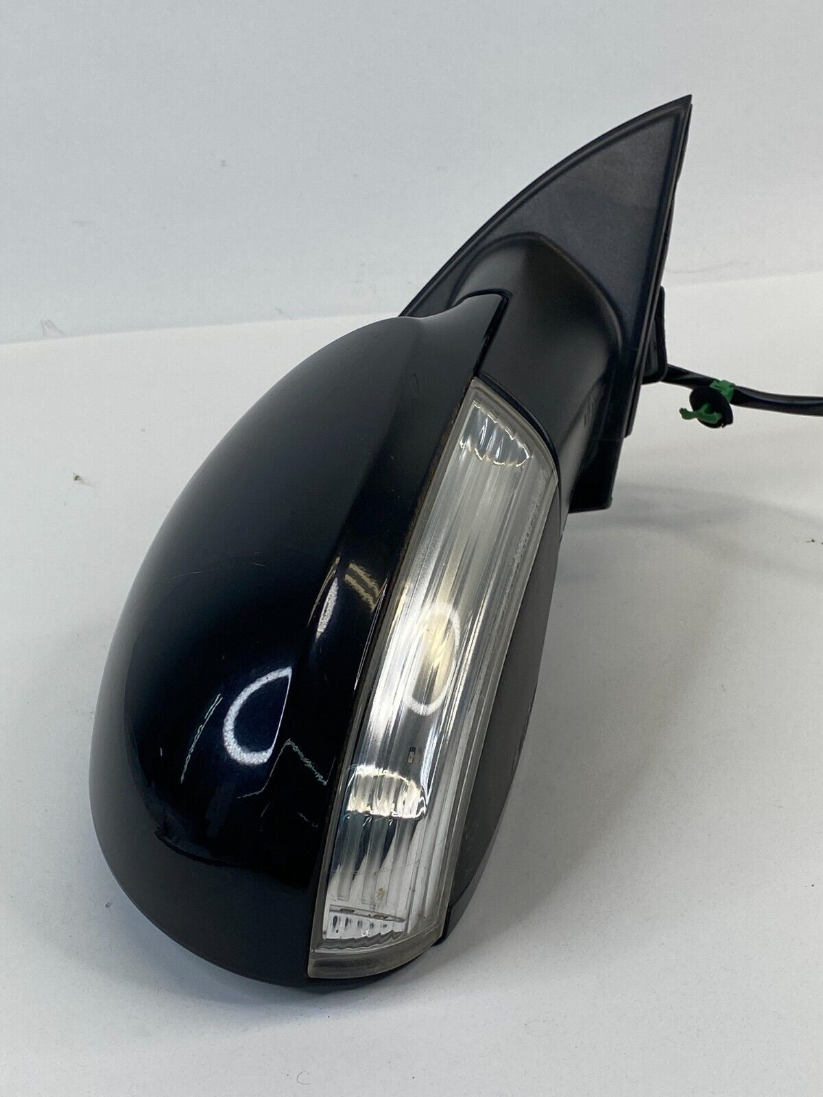 2006-2010 Volkswagen VW Passat Front Right Side Power View Mirror RH 3C0857934