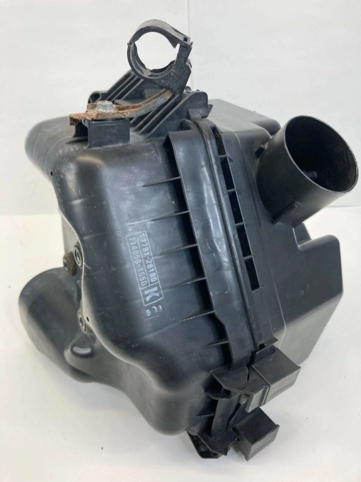 2008-2015 SCION XB AIR INTAKE CLEANER BOX HOUSING FILTER 17701-28180 OEM