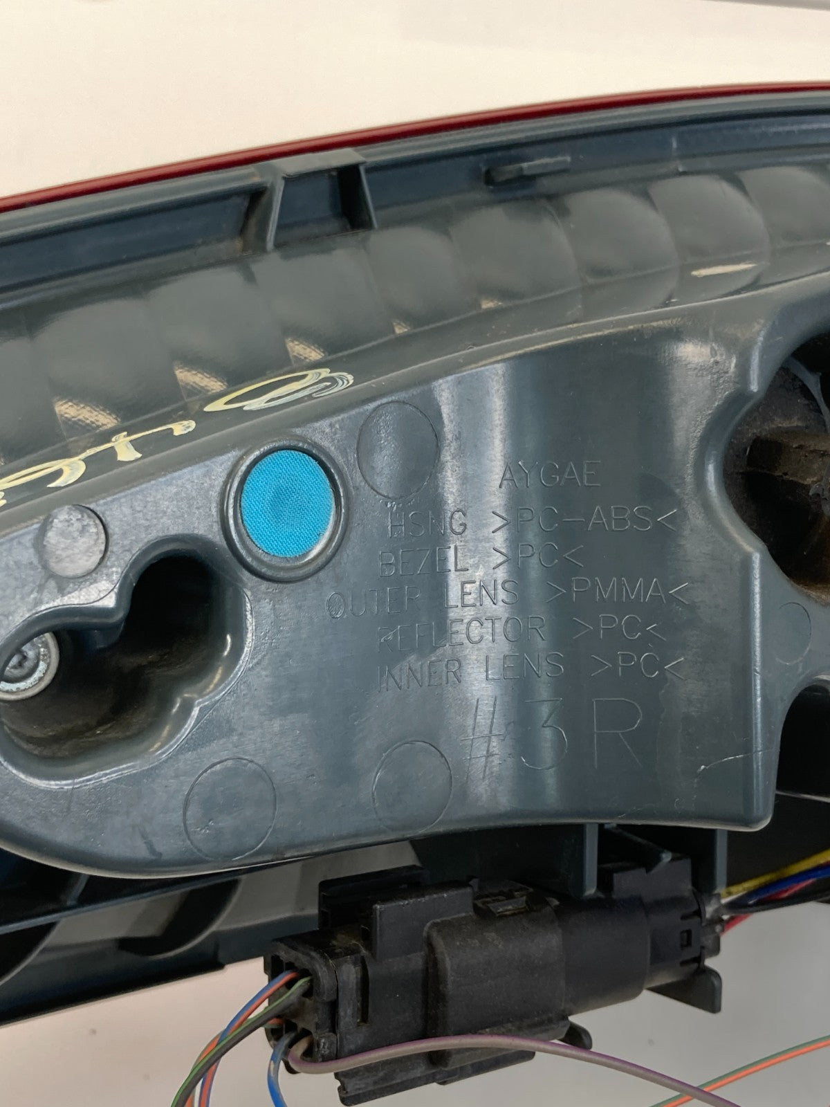 2013-2016 Ford Fusion Rear Right Outer Tail Light Taillight Lamp DS73-13404-AK