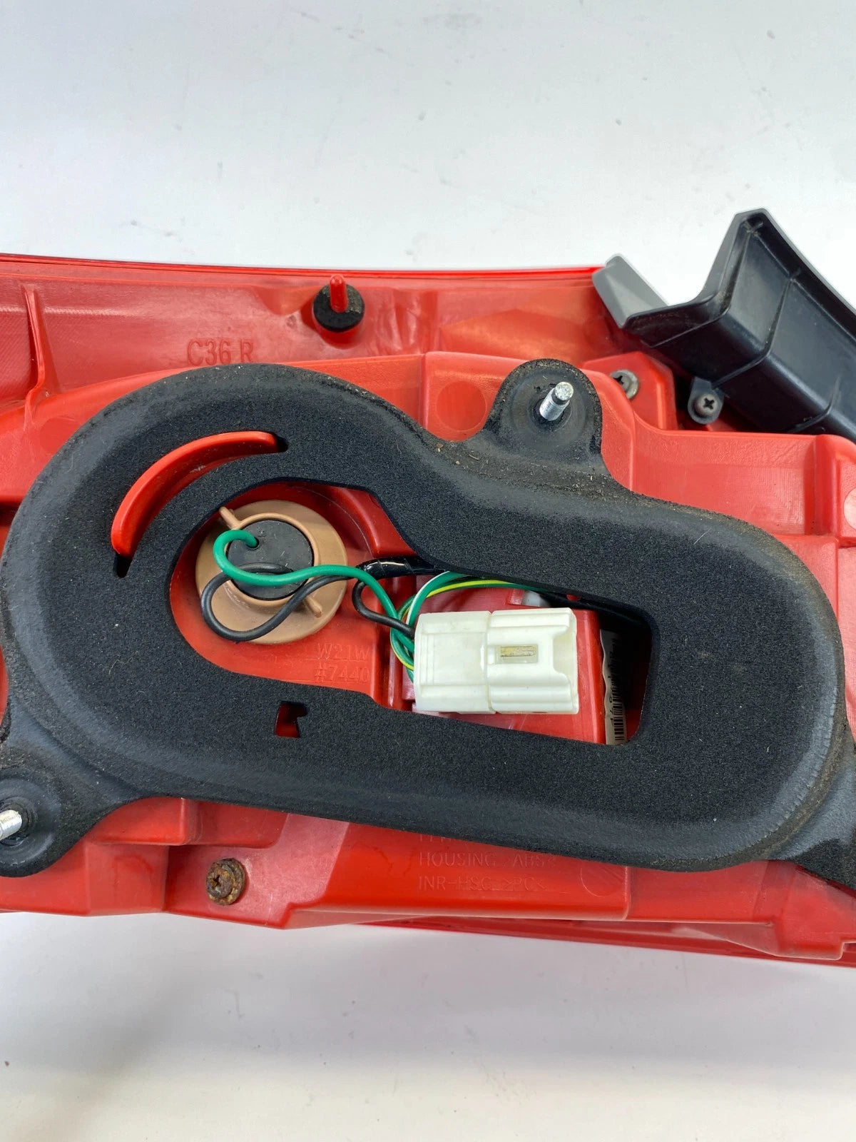 2009-2013 Infiniti G37 Sedan Rear Right Side Tail Light Taillight Outer Lamp OEM