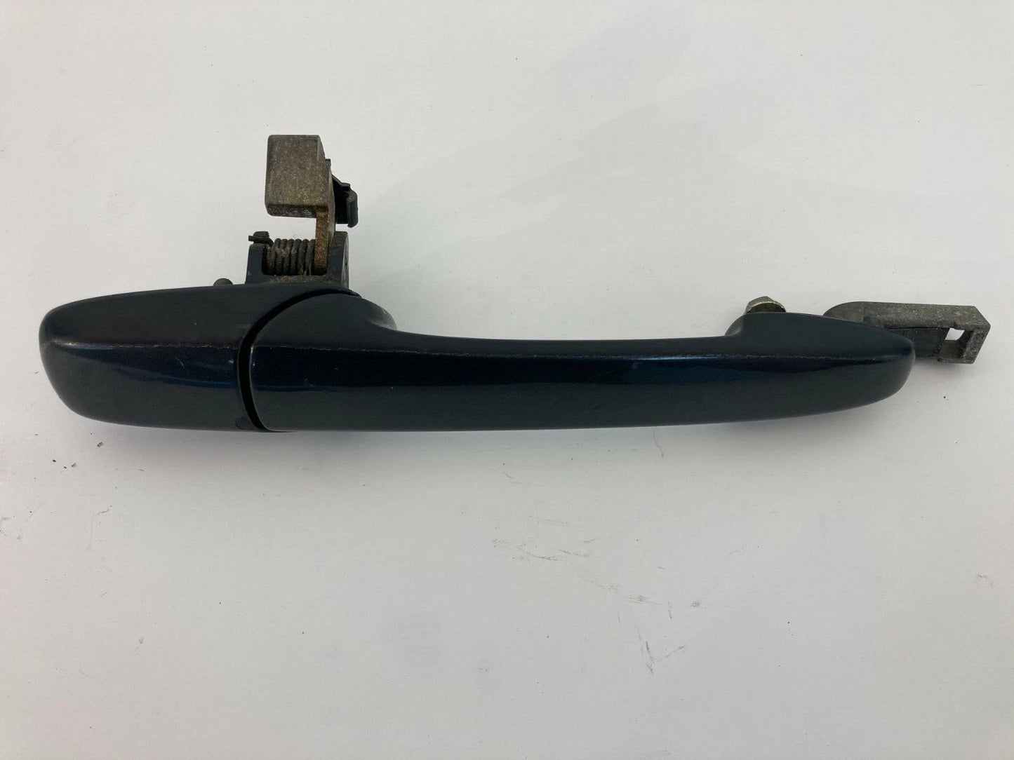 2003-2005 MAZDA6 MAZDA 6 FRONT RIGHT SIDE EXTERIOR DOOR HANDLE ASSEMBLY OEM