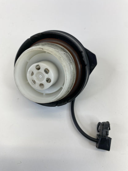 07 08 09 10 11 12 13 Acura MDX 3.7L V6 Fuel Gas Tank Cap Cover Lid OEM
