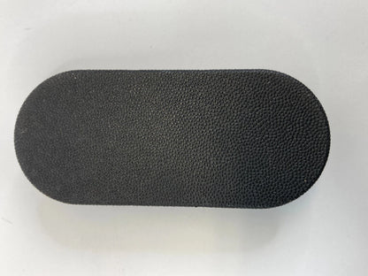 03-07 CADILLAC CTS FRONT LEFT DRIVER INNER DOOR PLUG SCREW COVER TRIM 10431VD