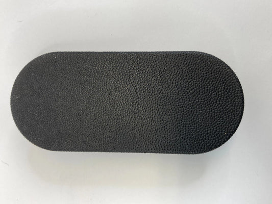 03-07 CADILLAC CTS FRONT LEFT DRIVER INNER DOOR PLUG SCREW COVER TRIM 10431VD
