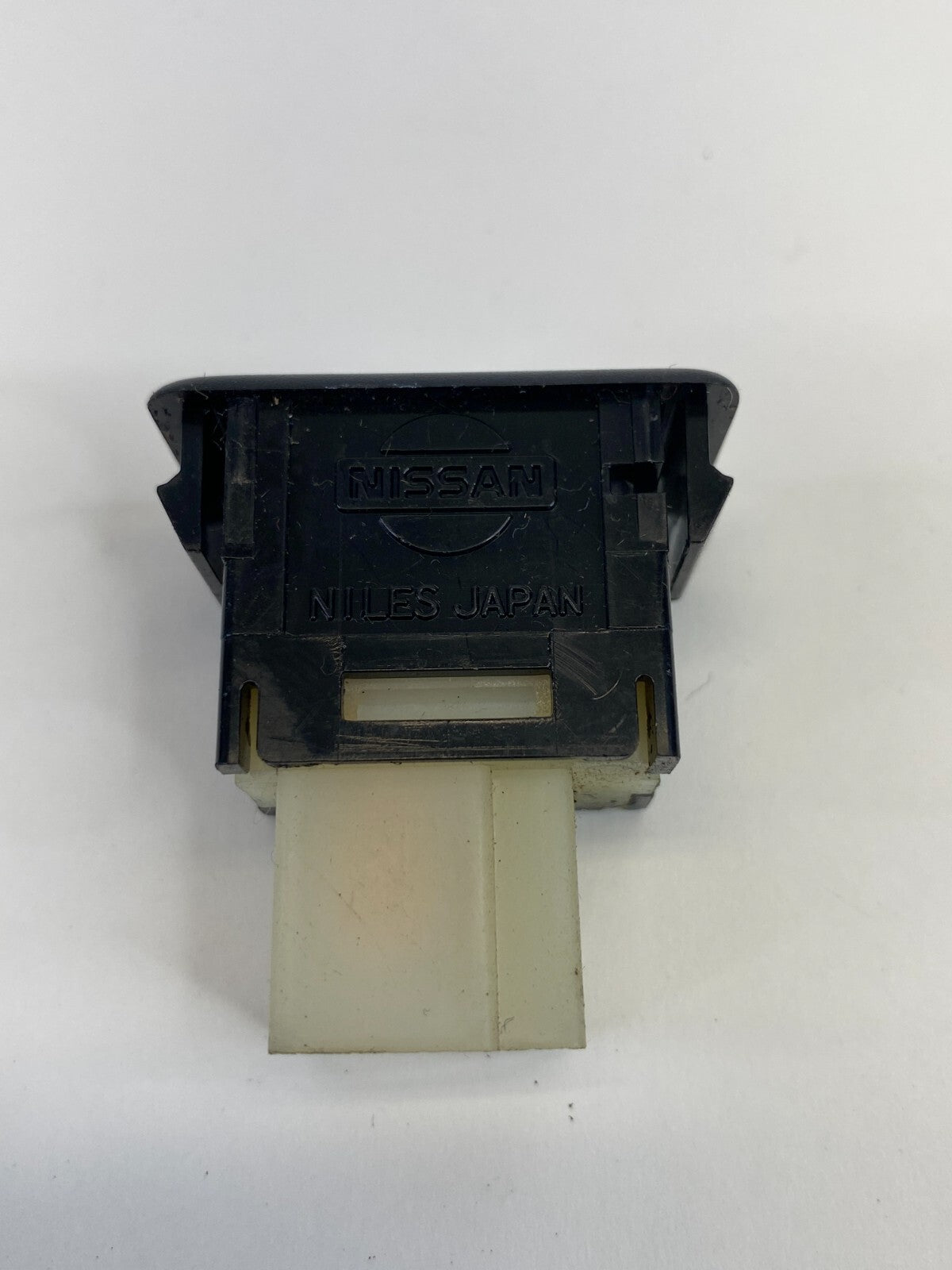 2007-2012 Nissan Altima Sedan Trunk Lid Release Opener Control Switch Button