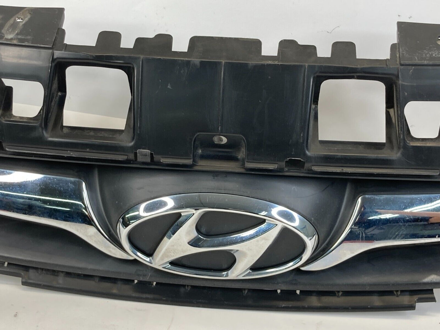 2011 12 13 2014 Hyundai Accent Front Bumper Upper Grill Grille 86351-1R010 OEM