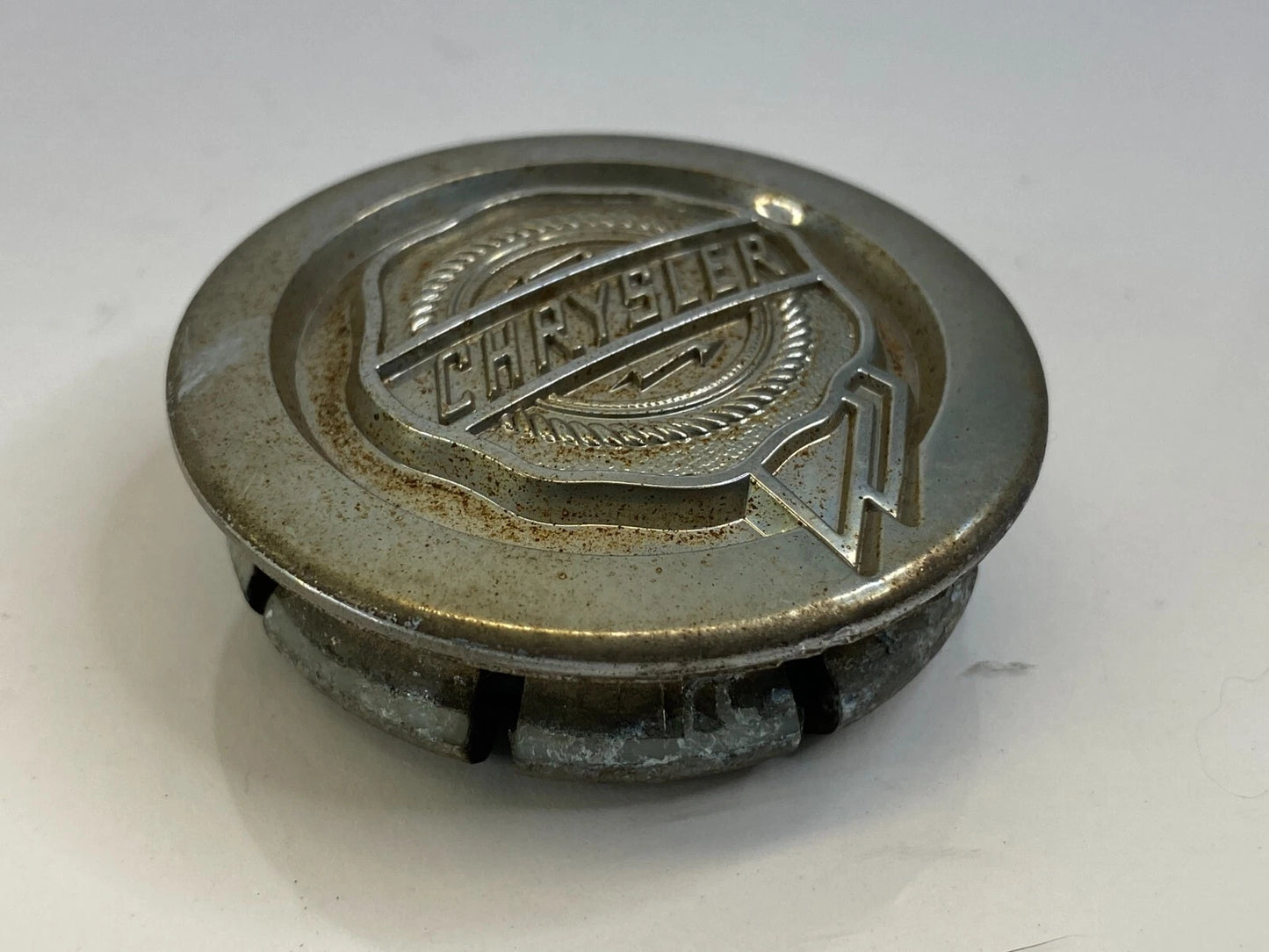 CHYSLER RIM WHEEL CENTER CAP CENTER WHEEL HUB CAP COVER OEM