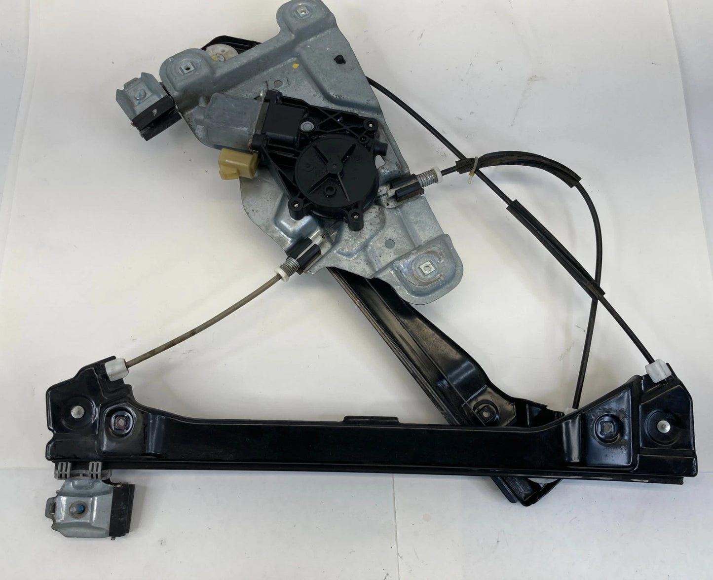 2010 2011 GMC Terrain Front Left Door Power Window Motor w Regulator 98820J3030