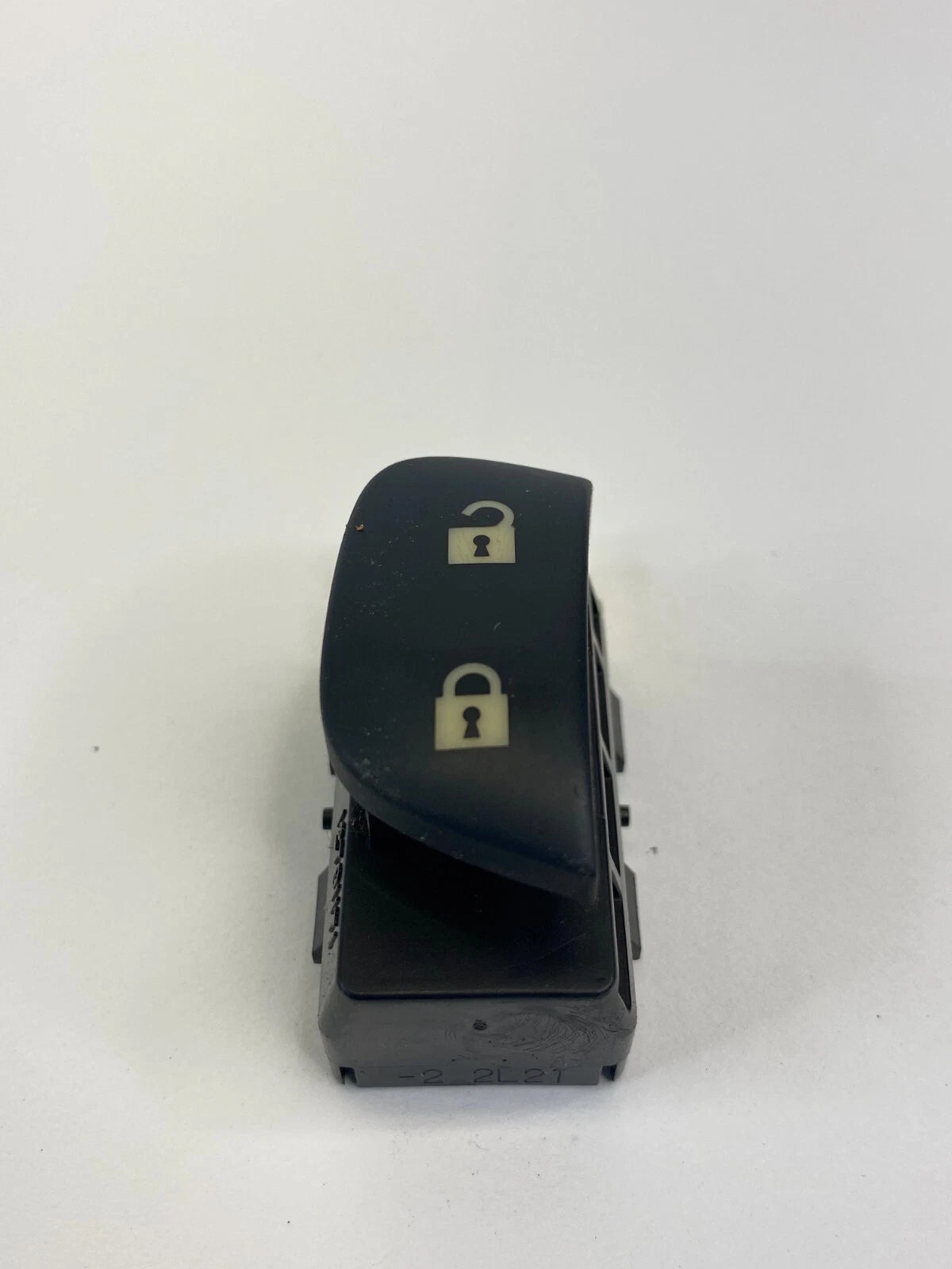 2003-2011 SAAB 9-3 FRONT RIGHT PASSENGER SIDE DOOR LOCK CONTROL SWITCH 12791171