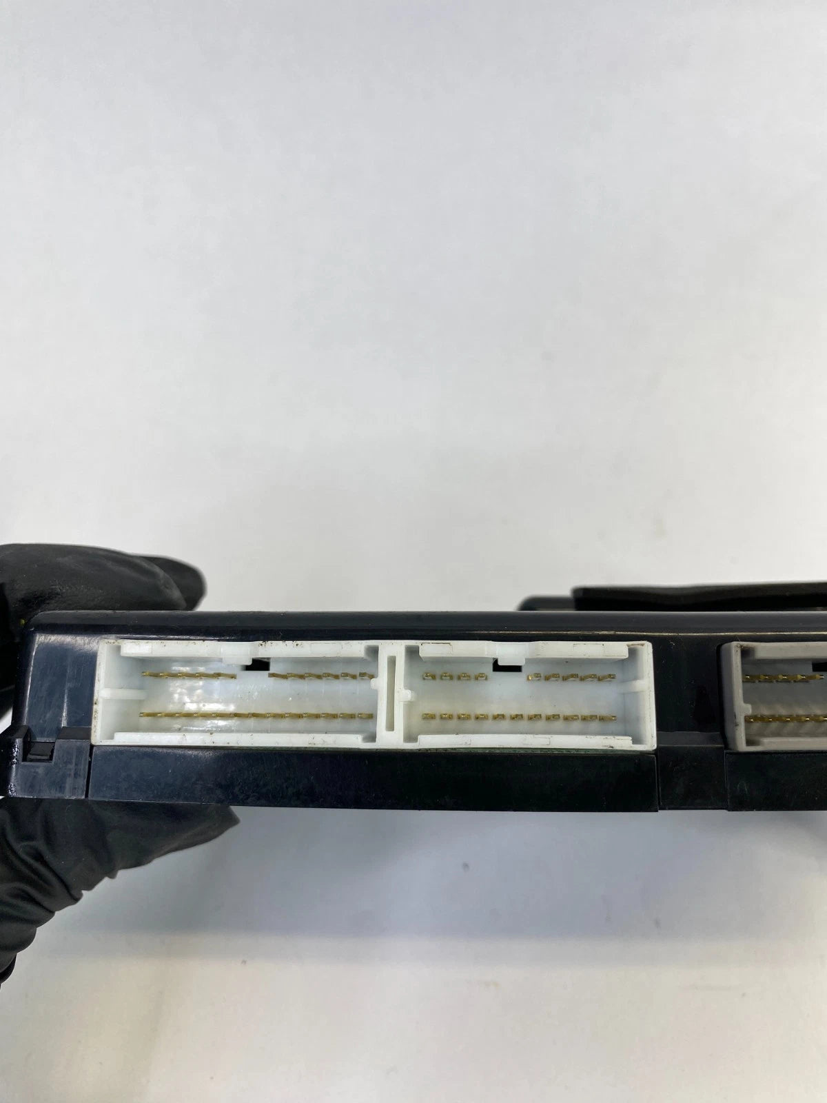 2007-2010 HYUNDAI ELANTRA 2.0L A/T BODY CONTROL MODULE BCM BCU 95400-2H100 OEM