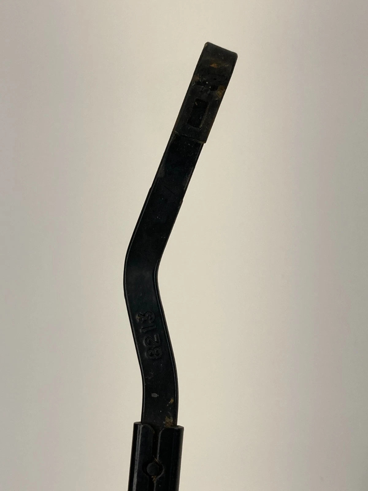 2013 2014 2015 2016 MAZDA CX-5 CX5 RIGHT WINDSHIELD WIPER ARM OEM