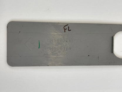 2003 2004 MITSUBISHI MONTERO SPORT LEFT CENTER PILLAR COVER TRIM MR391045 OEM