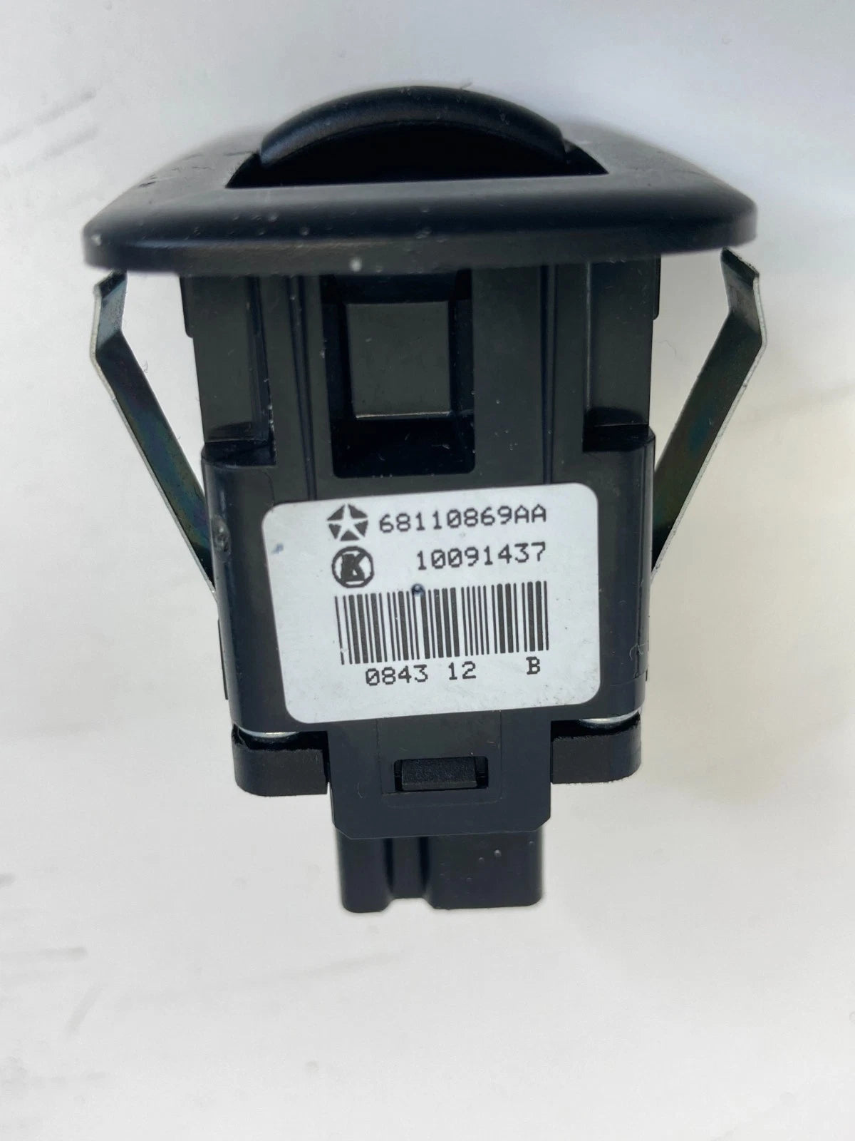 12-16 TOWN & COUNTRY REAR RIGHT SIDE DOOR WINDOW CONTROL SWITCH 68110869AA OEM