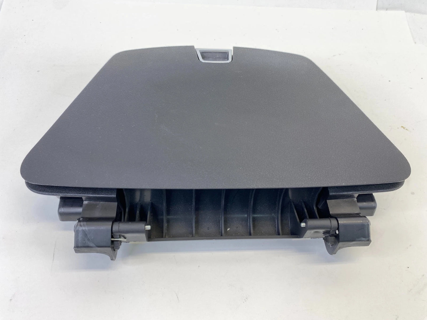 2008-2012 CHEVROLET MALIBU UPPER CENTER DASH STORAGE COMPARTMENT 15896414 OEM