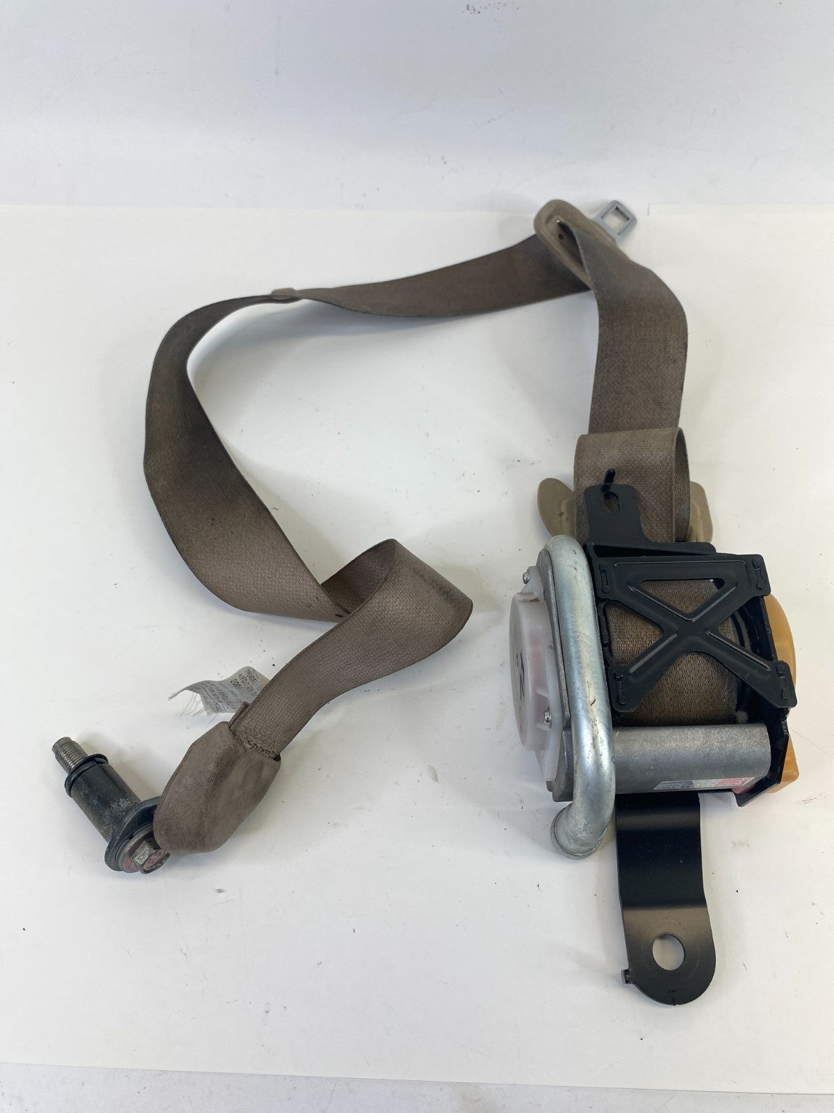 2005-2007 Kia Sportage Front Left Driver Side Seat Belt Retractor 88810-1F500