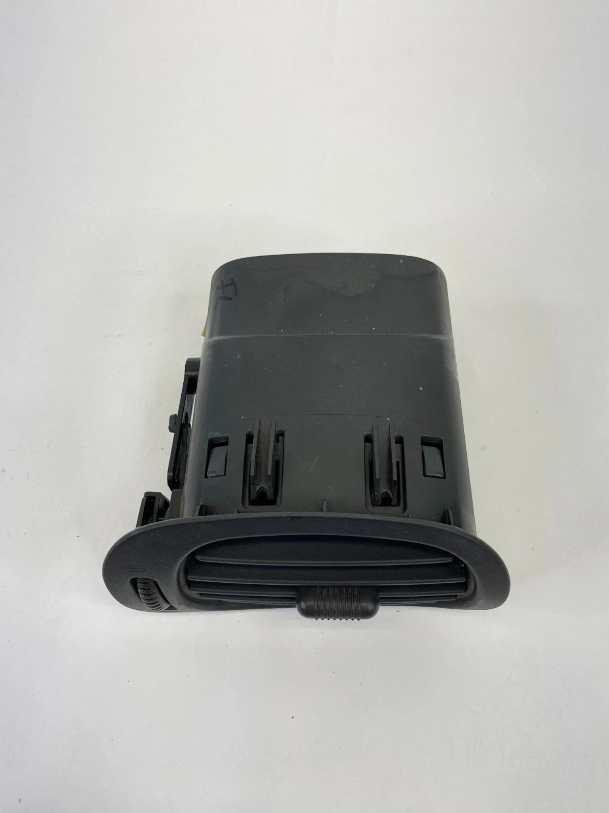 2004-2007 DODGE CARAVAN DASH LEFT DRIVER SIDE A/C AIR VENT OUTER 0SC91TRMAA OEM