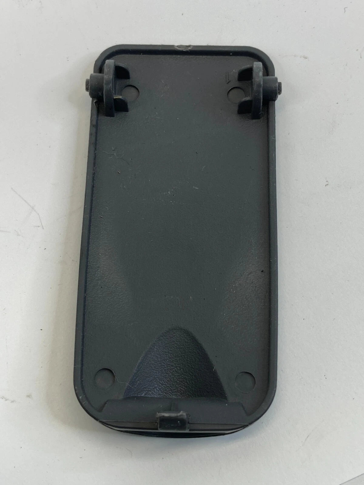 2006-2011 KIA RIO SEDAN BACK REAR CHILD ANCHOR CAP LID COVER TRIM BEZEL OEM