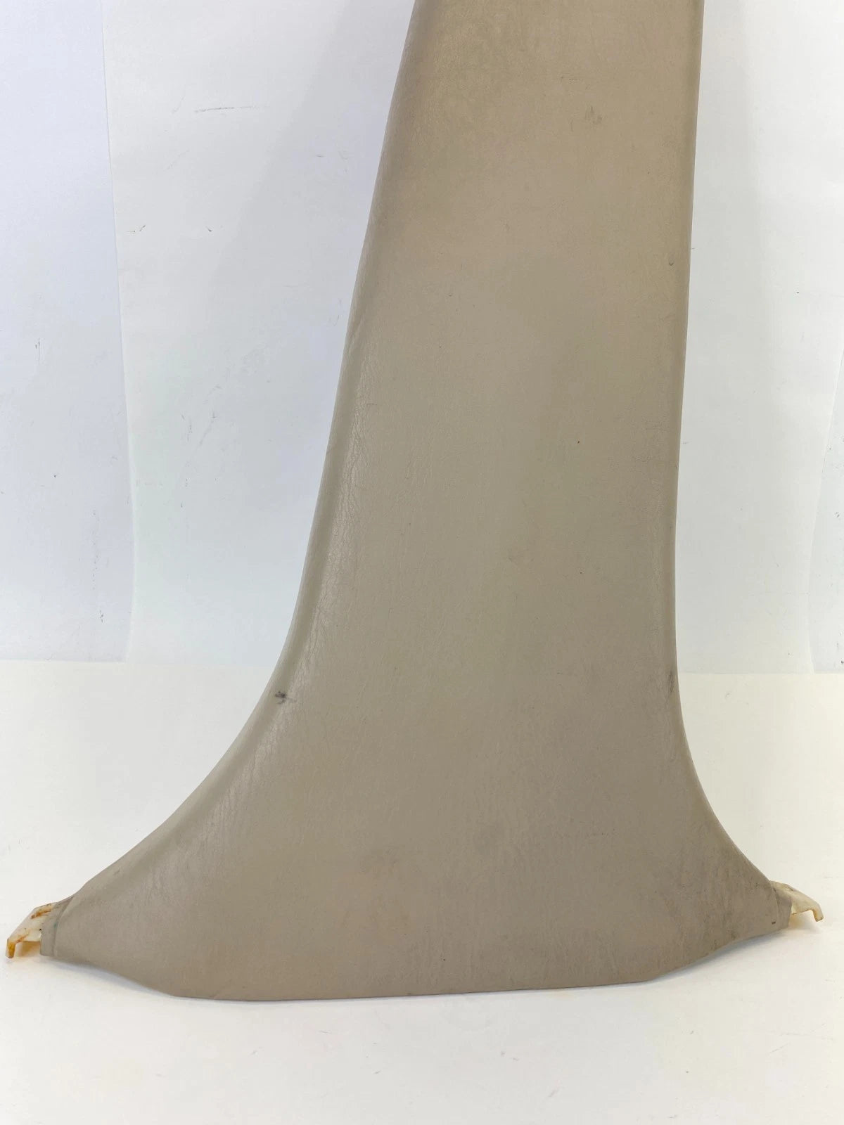 1998-2005 LEXUS GS300 FRONT RIGHT INTERIOR LOWER B PILLAR TRIM COVER 62413-30190