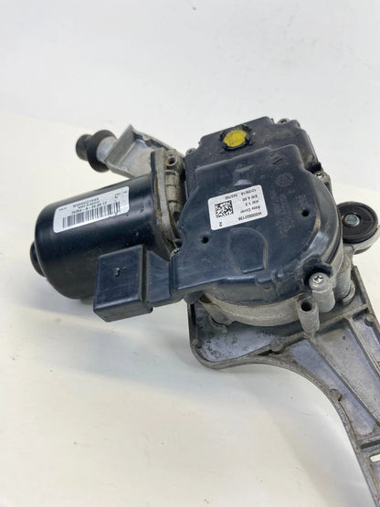 2013-2019 FORD ESCAPE FRONT RIGHT SIDE WINDSHIELD WIPER MOTOR ASSY CJ54-17504