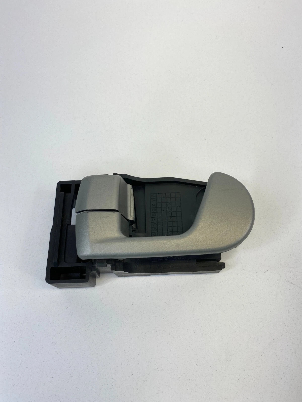 2004 2005 2006 MITSUBISHI GALANT REAR LEFT DRIVER INNER DOOR HANDLE MR970139