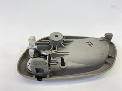 2003-2006 SUZUKI XL-7 FRONT RIGHT PASSENGER INTERIOR DOOR HANDLE OEM