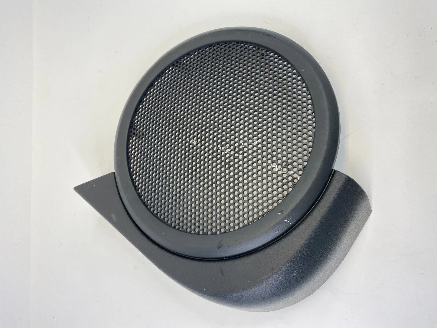 08-17 JEEP PATRIOT REAR RIGHT SIDE DOOR PANEL SPEAKER COVER GRILLE 1AW74TRMAA