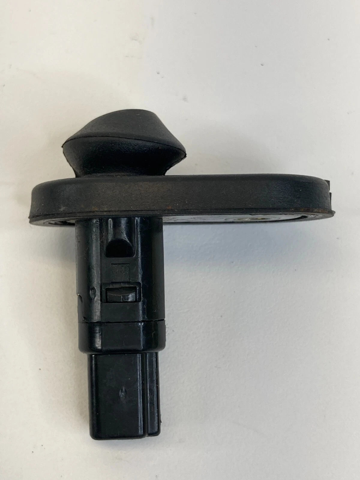 2004 2005 2006 LEXUS RX330 REAR RIGHT DOOR AJAR JAMB LIGHT SWITCH SENSOR OEM