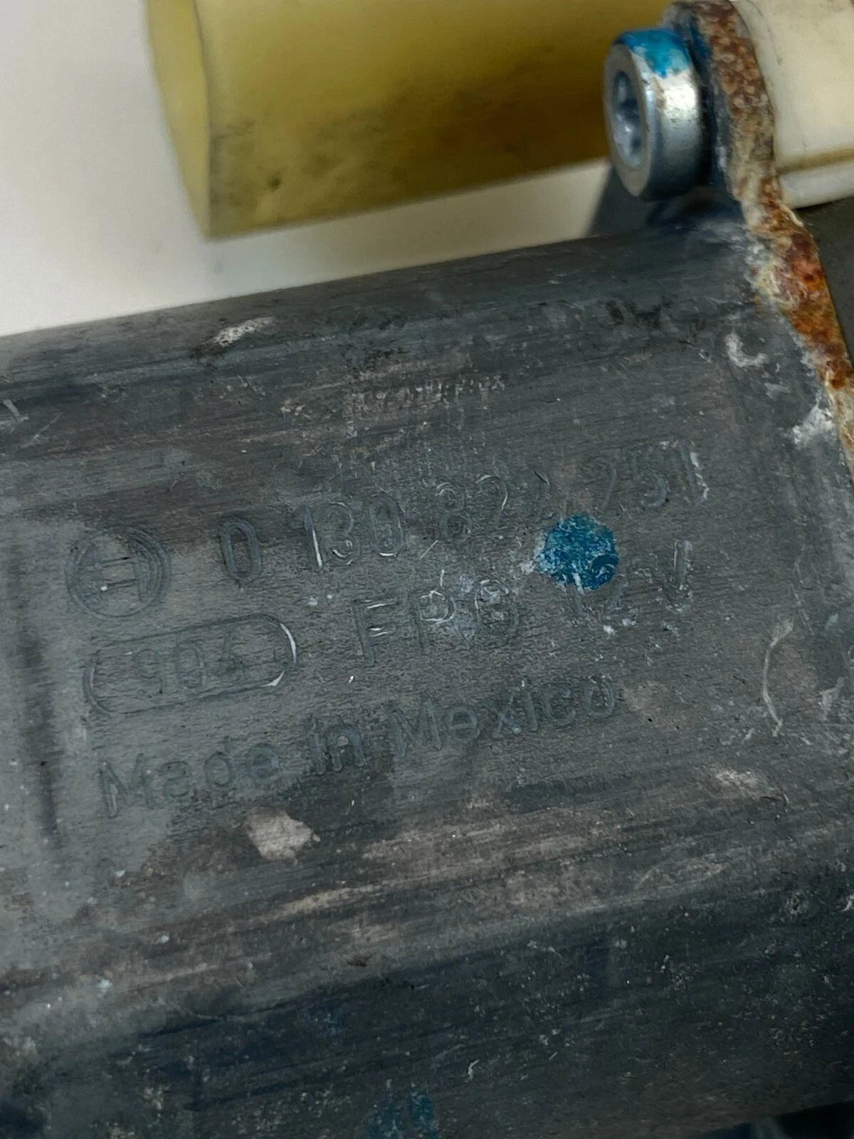 2005-2010 PONTIAC G6 SEDAN FRONT PASSENGER RIGHT POWER DOOR WINDOW MOTOR OEM