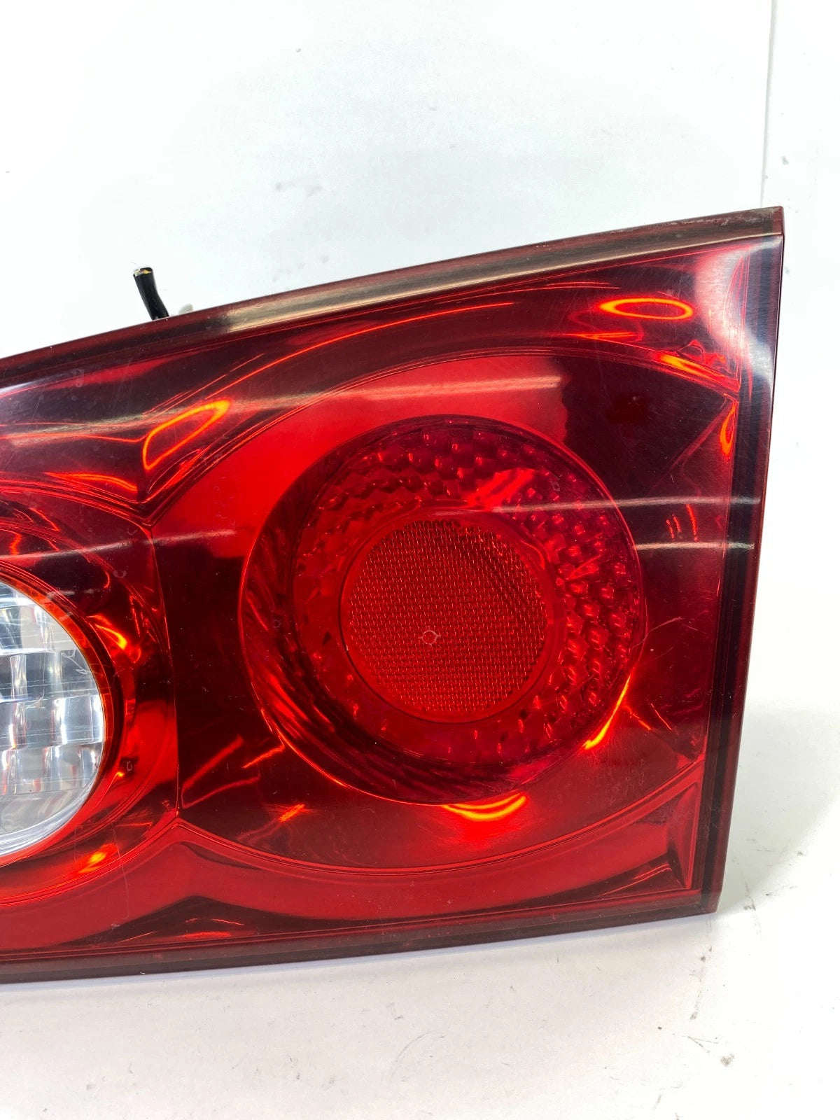 2006-2008 KIA OPTIMA REAR RIGHT INNER TRUNK LID TAILLIGHT LAMP 92406-2G00 OEM