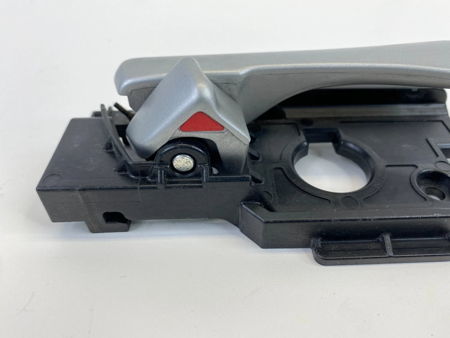 2012-2014 HYUNDAI ACCENT FRONT RIGHT PASSENGER INNER DOOR HANDLE 82623-RB000 OEM