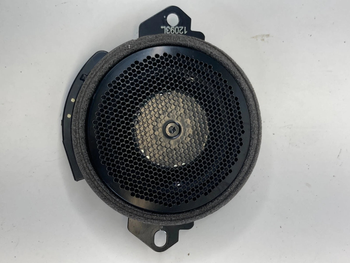 2011-2017 HONDA ODYSSEY REAR RIGHT QUARTER PANEL TWEETER SPEAKER EAS8PM218B OEM