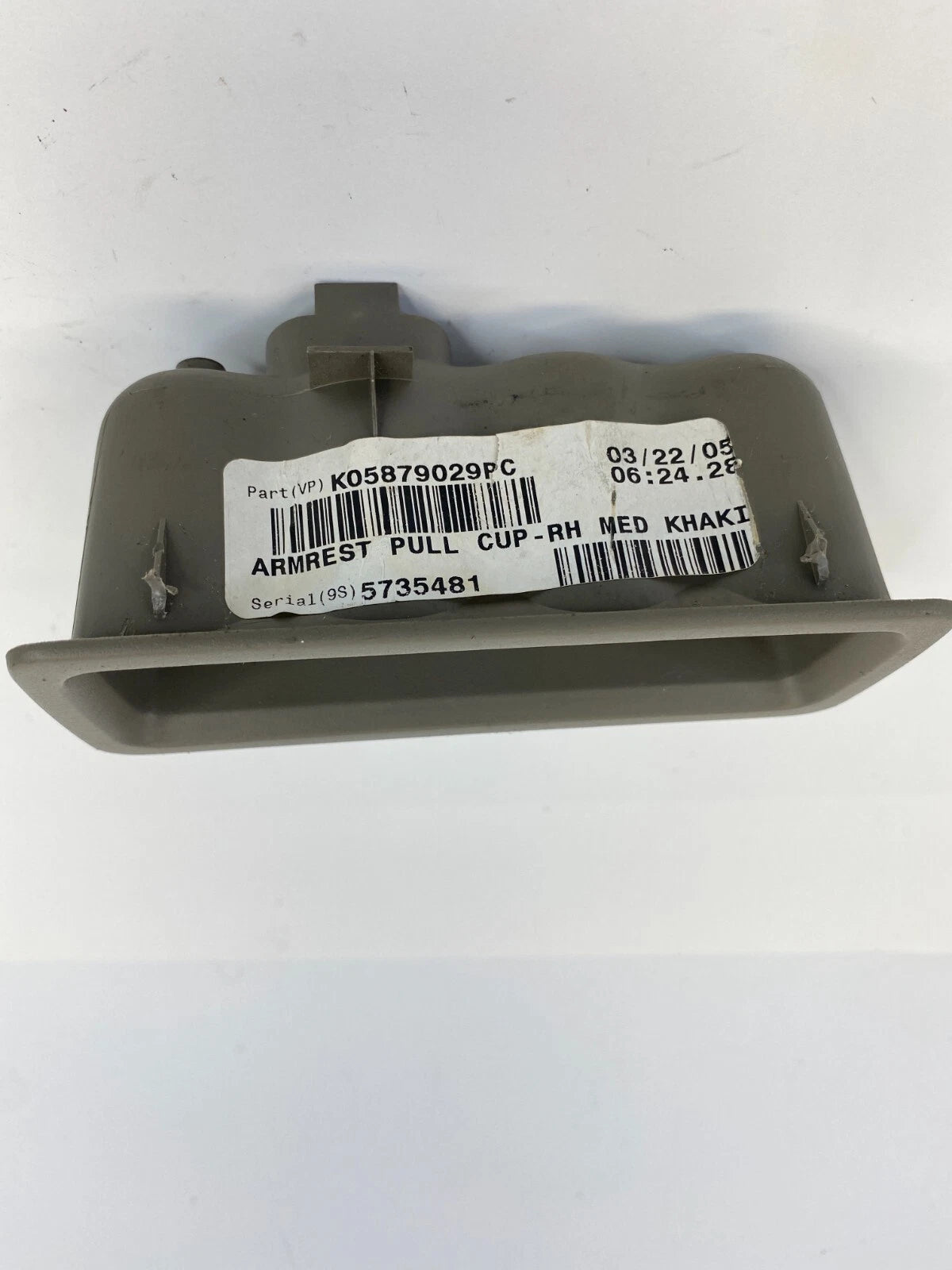 2005-2010 JEEP GRAND CHEROKEE REAR RIGHT INNER DOOR PULL HANDLE TRAY TRIM POCKET