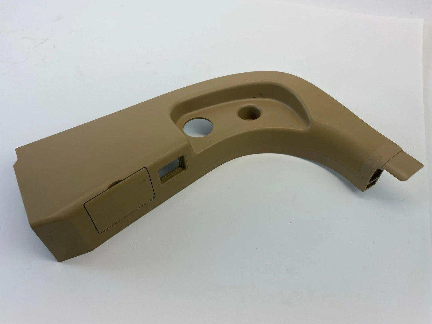 2004 2005 BMW 545I 2004-2007 525I FRONT LEFT DOOR KICK PANEL TRIM 51437025029