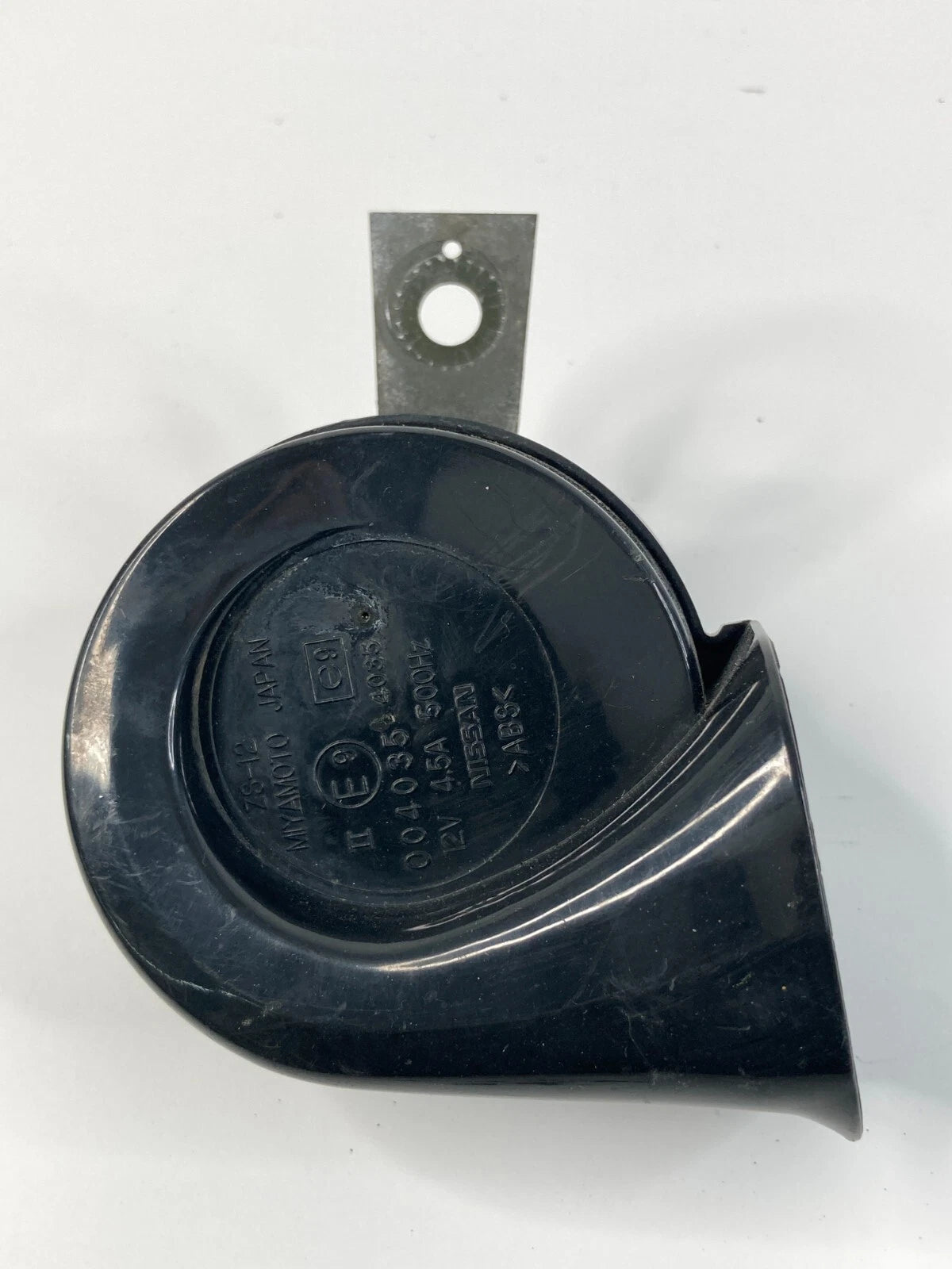 2007 2008 INFINITI G35 SEDAN TONE HORN NOTE SIGNAL ALARM SIREN E9004035 OEM