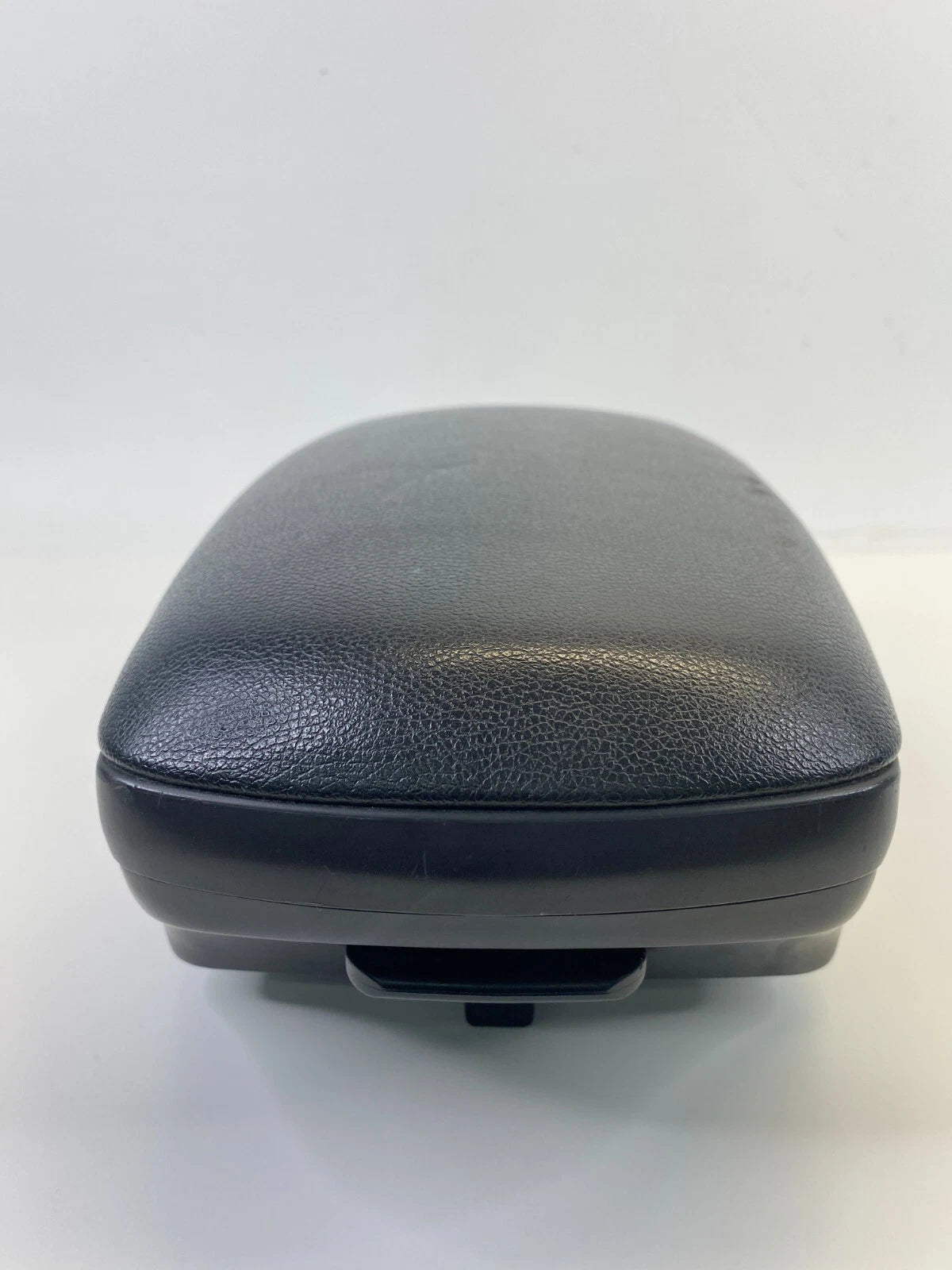 2011-2013 HYUNDAI ELANTRA CENTER CONSOLE ARMREST ARM REST LID COVER 84622-3X000