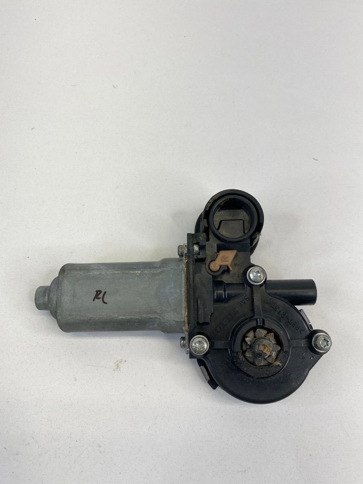 2003-2008 TOYOTA COROLLA MATRIX REAR LEFT SIDE POWER WINDOW MOTOR 85710AA050
