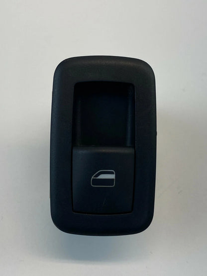 2008-2010 CHRYSLER TOWN & COUNTRY REAR RIGHT POWER WINDOW SWITCH 4602531AF OEM