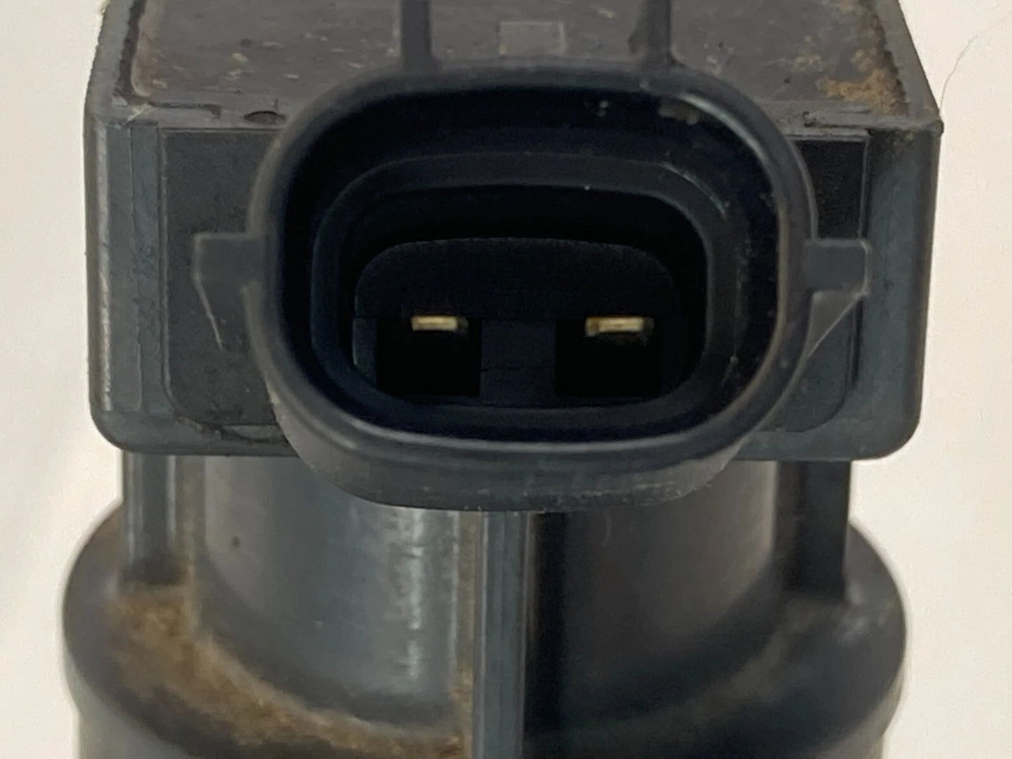 2010- 2014 HYUNDAI TUCSON 08-14 SONATA ENGINE IGNITION COIL IGNITER 27300-3F100
