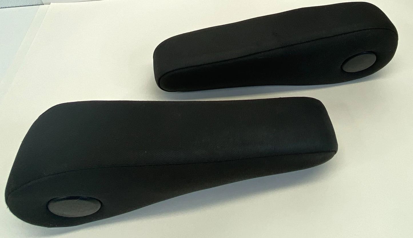2006-2011 CHEVROLET HHR FRONT LEFT & RIGHT SIDE SEAT ARMREST ARM REST PAIR OEM