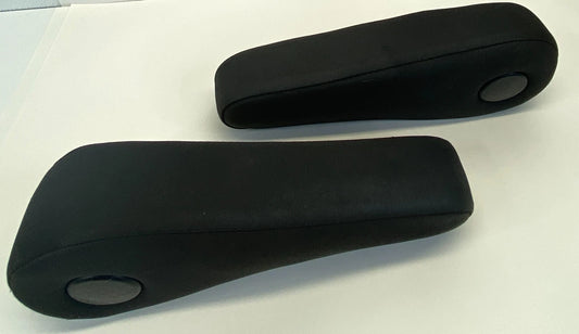 2006-2011 CHEVROLET HHR FRONT LEFT & RIGHT SIDE SEAT ARMREST ARM REST PAIR OEM