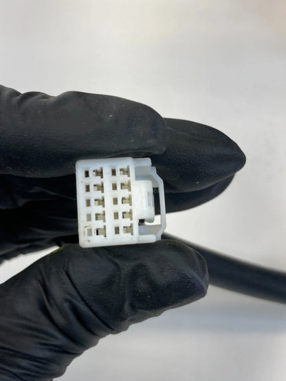 2004-2010 TOYOTA SIENNA LE LEFT DRIVER SIDE OUTER POWER DOOR MIRROR BLACK OEM