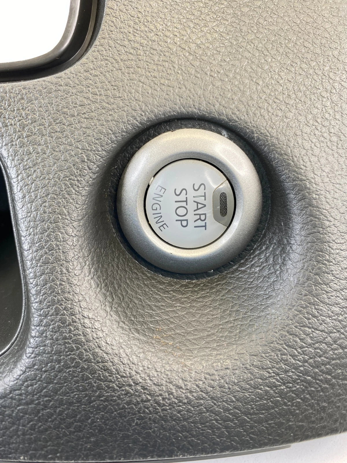 2009-2014 NISSAN CUBE IGNITION START STOP SWITCH BUTTON BEZEL COVER W/ KEY OEM