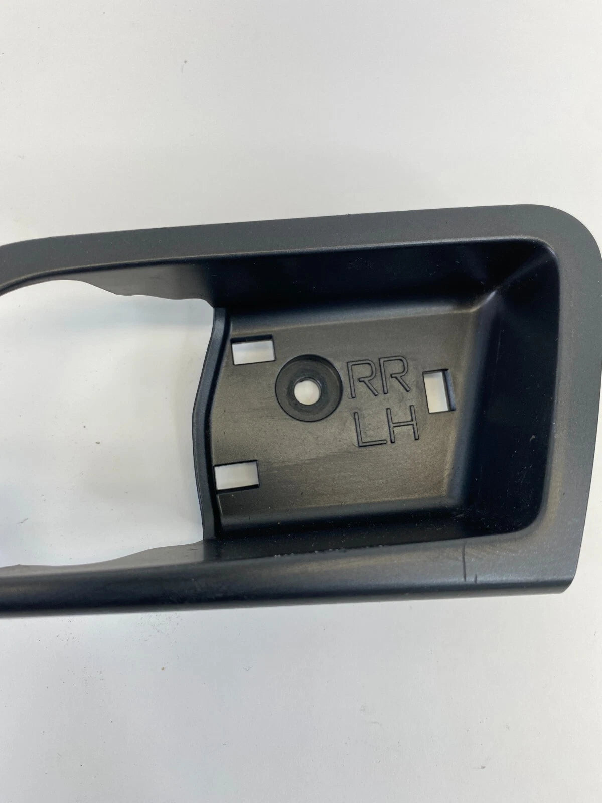 2014-2016 KIA OPTIMA REAR LEFT SIDE INNER DOOR HANDLE BEZEL TRIM 83611-2T500 OEM